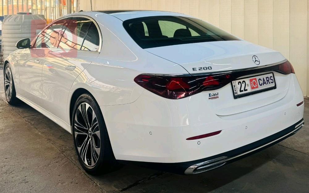 مرسيدس بنز E-Class